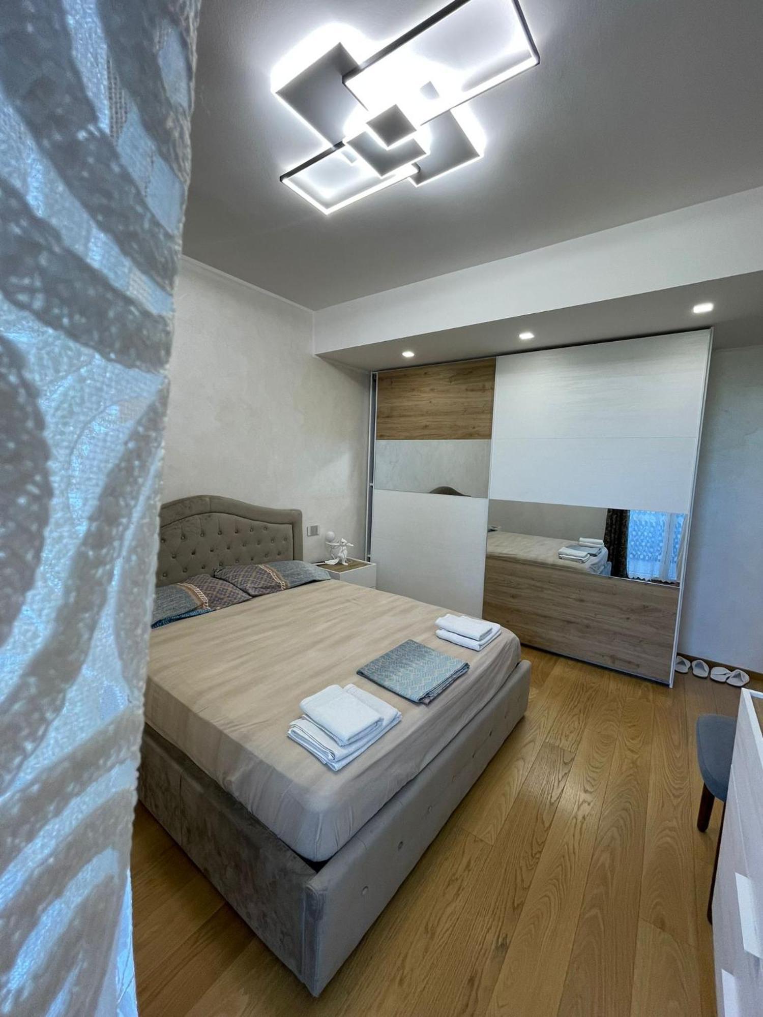 Casa Di Jo 호텔 엠폴리 외부 사진