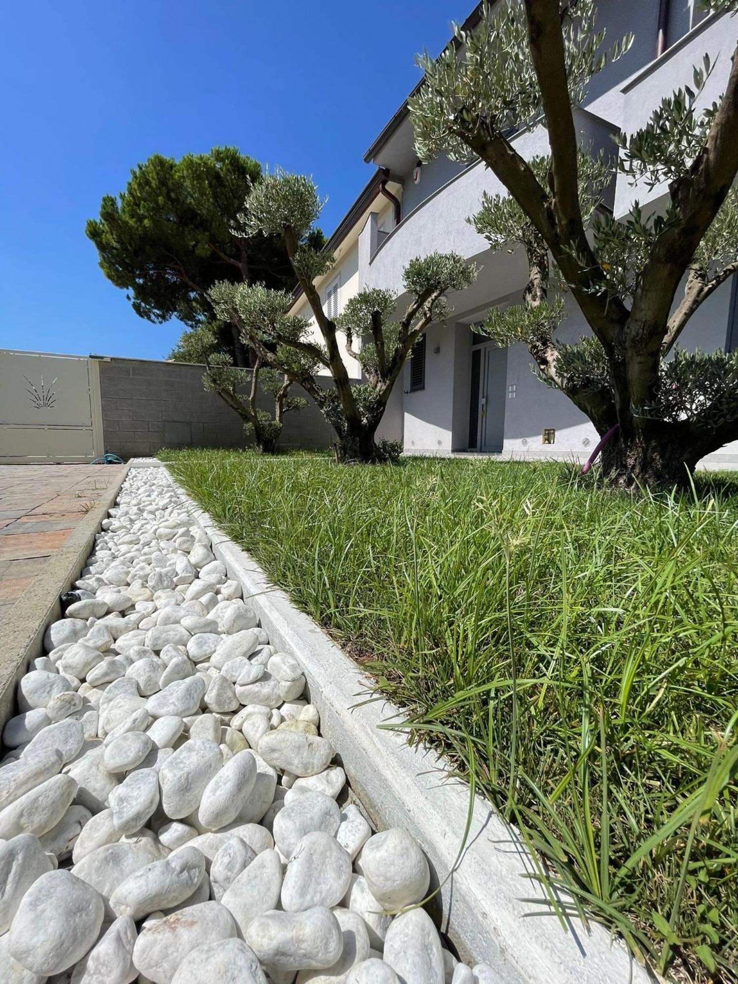 Casa Di Jo 호텔 엠폴리 외부 사진